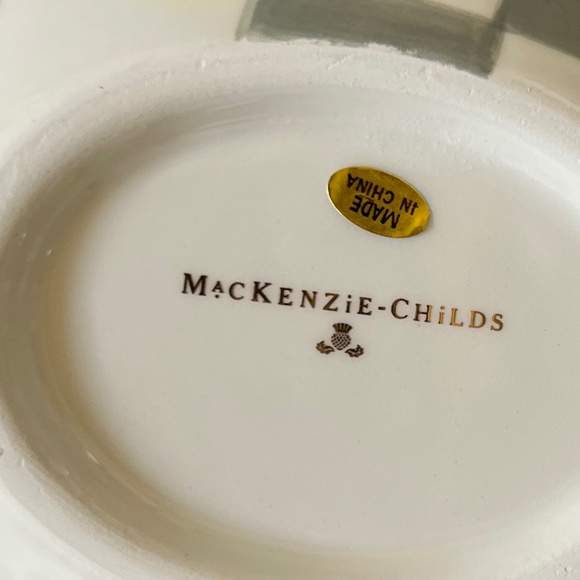 MACKENZIE-CHILDS White Rabbit Dish (NWOT) Easter - Picture 6 of 11